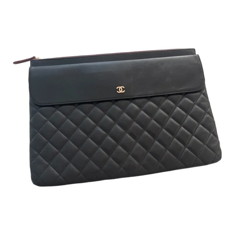 Chanel black leather lambskin leather pocket clutch / laptop sleeve